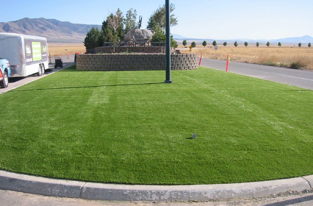 ENERGIZE THE CITY LANDSCAPE WITH ARTIFICIAL GRASS