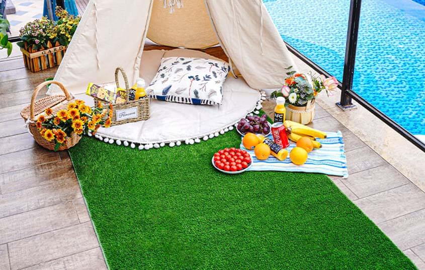 Artificial grass mat for decoration